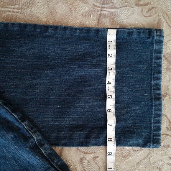 Christopher & Banks Dark Wash Modern Fit Women's Jeans - Size - 6 Short - Picture 5 of 9